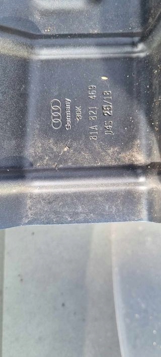 Крило ліве audi q2 81a 821 469 Зі Шроту