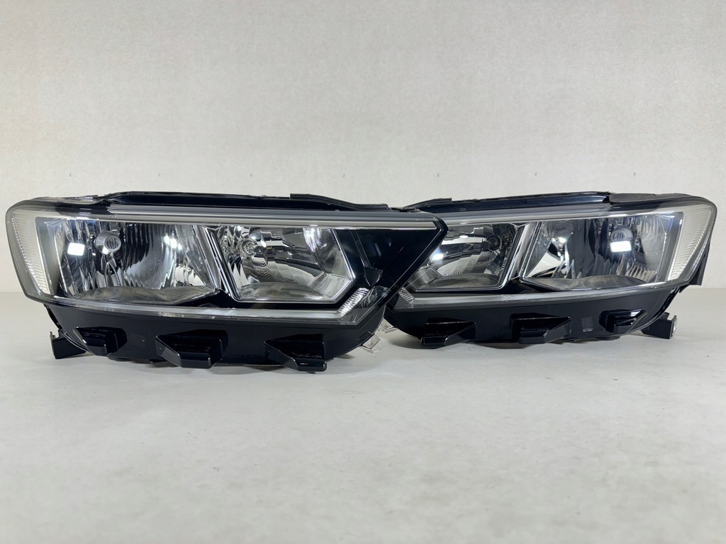 фото №1, Vw t-roc 2ga troc лампа левая правая перед обычная h7 фары комплект eur