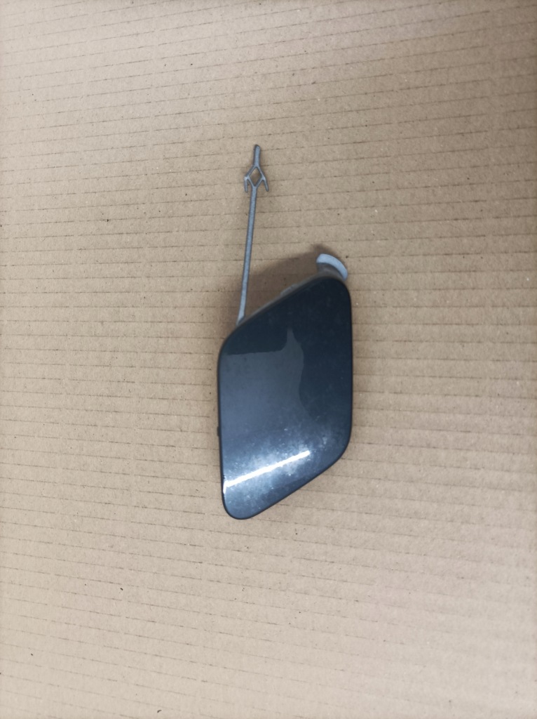 Купить Audi a3 заглушка фаркоп бампера перед 8y0807241