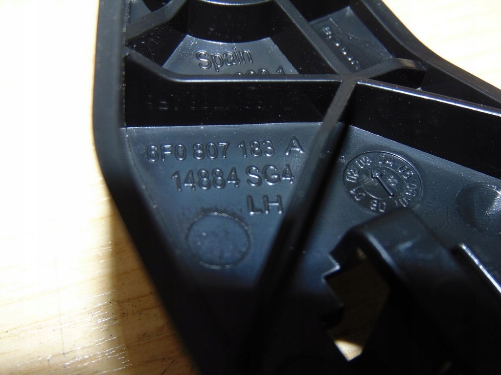 фото №15, Направляющая направляющая бампера перед seat ibiza 2018-