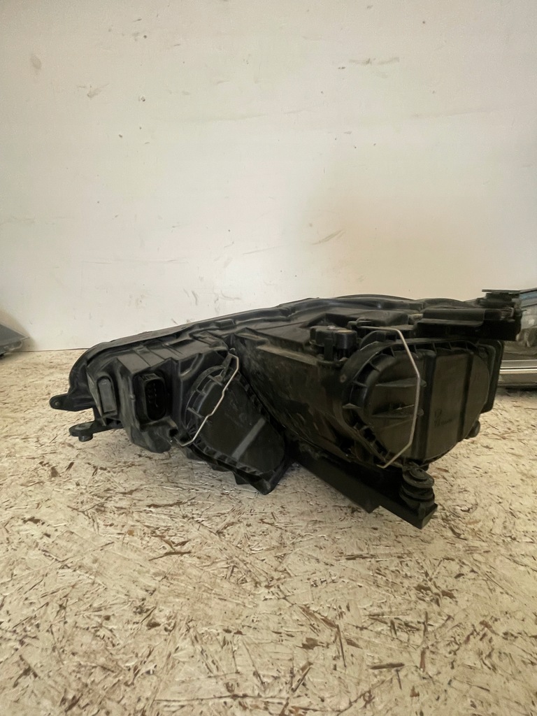 фото №10, Vw golf 7 sportsvan лампы комплект передние 517941006b