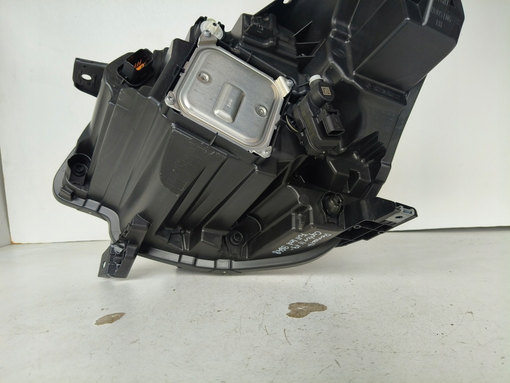 фото №6, Лампа права фара renault captur ii 19- full led