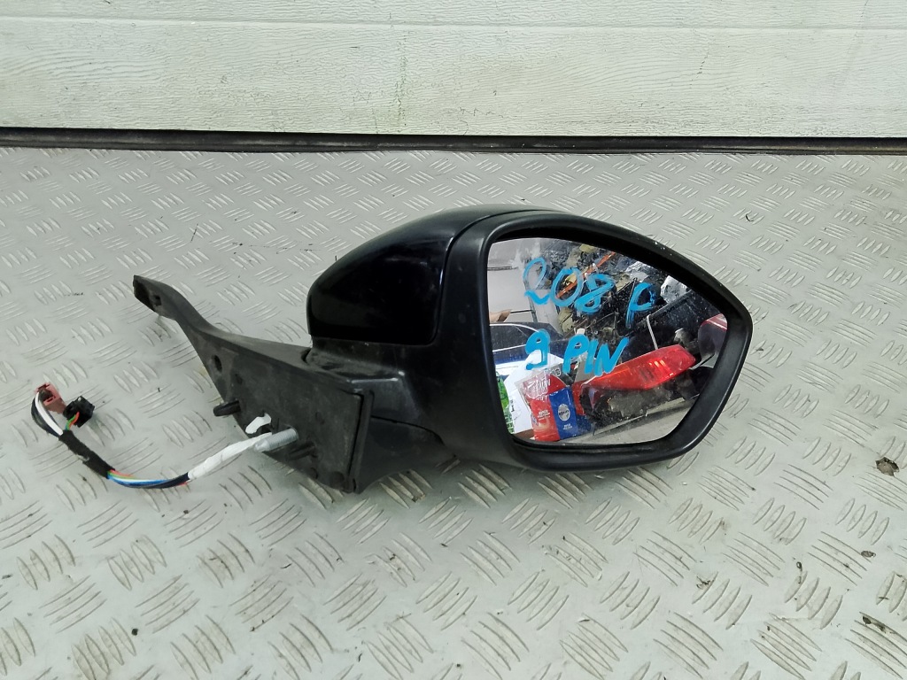 фото №1, Peugeot 208 зеркало правое 9pin 98077564xt