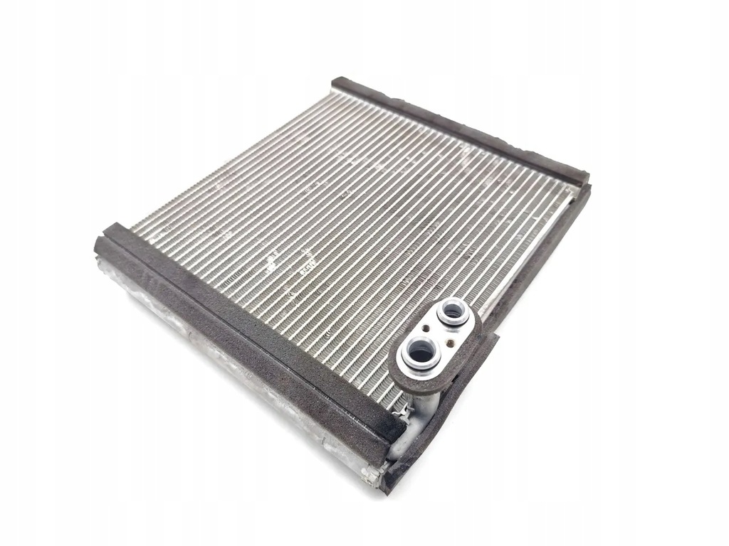 фото №11, Lexus ux конденсатор / радіатор кондиціонера 250h full hybrid 131kw 178 hp