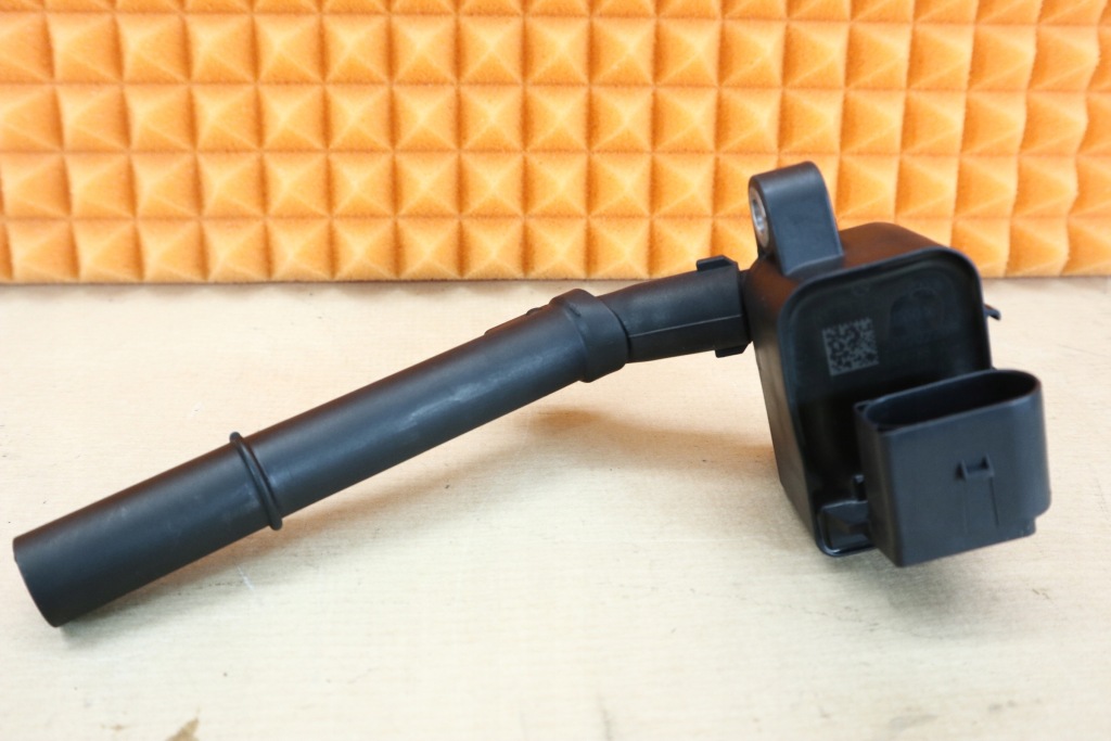 фото №1, Mercedes w246 катушка зажигания 1.6 cgi 2709060100