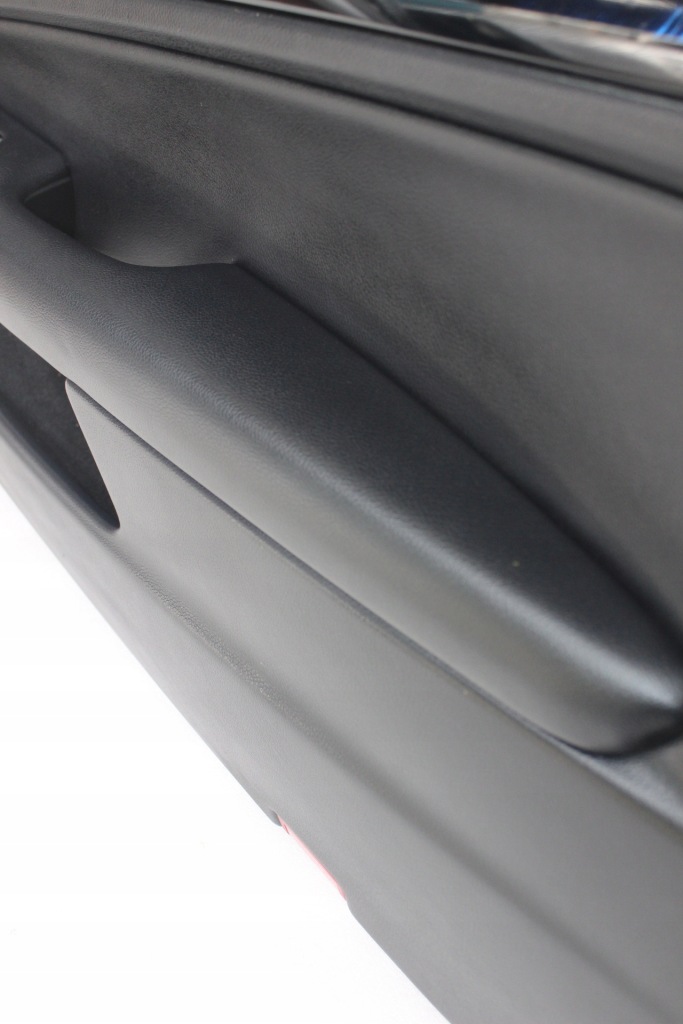 Mercedes c w204 рестайлінг  купе обшивка правий перед 9g73 Доставка