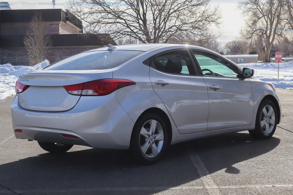 фото №13, Hyundai elantra v md 2010-2013 бампер задний 866113x000