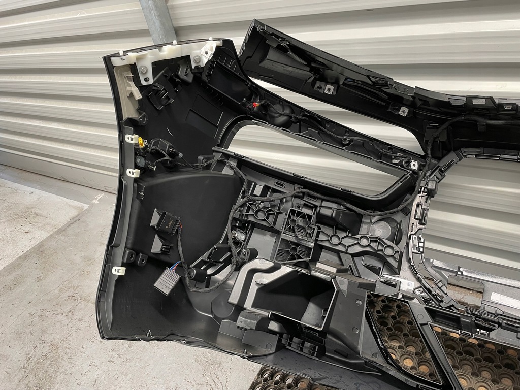 фото №16, Bmw 7 g70 бампер перед 416 4pdc