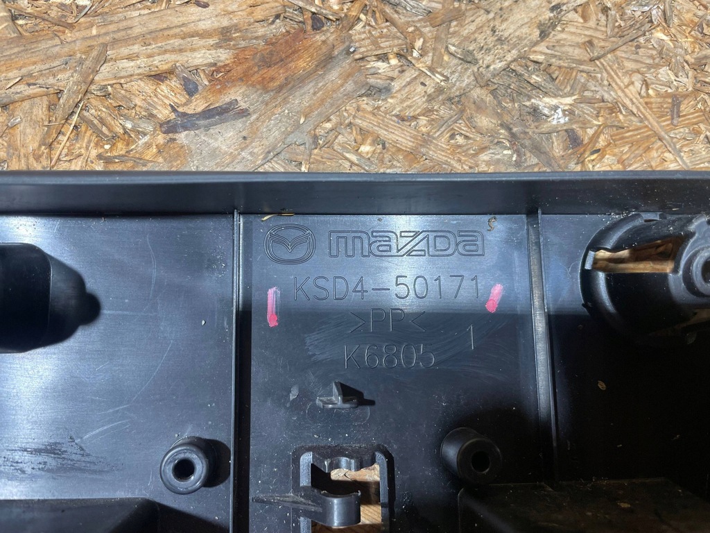 фото №10, Mazda cx5 cx-5 ii 2 kf lift 22-25 молдинг підкладка pod номерний знак перед