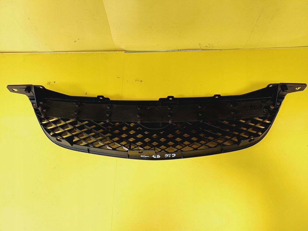 фото №7, Решётка радиатора решётка радиатора mazda 626 хром 97-00 ge4v50719 nr126