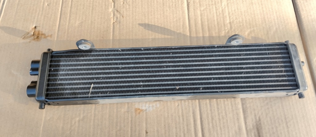 Купить Радиатор масла maserati ghibli 3.0d 16460663 оригинал