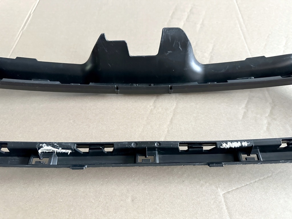 фото №9, Решётка бампера средняя - porsche cayman 981 - gts