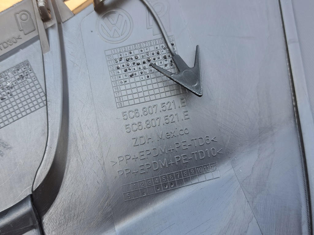 фото №9, Диффузор бампера задняя vw jetta vi 5c6 5c6807521b