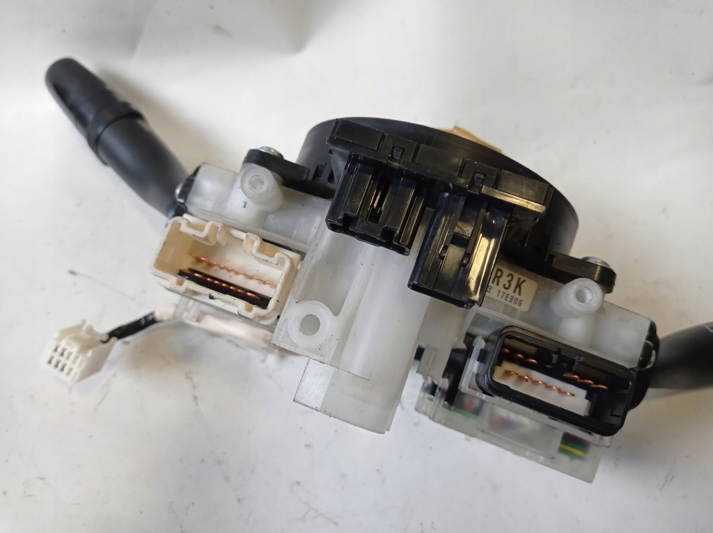 фото №7, Переключатель комбинированный mazda 6 gr3k