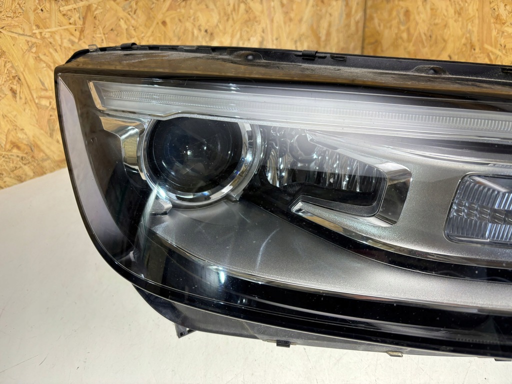 фото №9, Audi q5 sq5 2018 лампа передняя