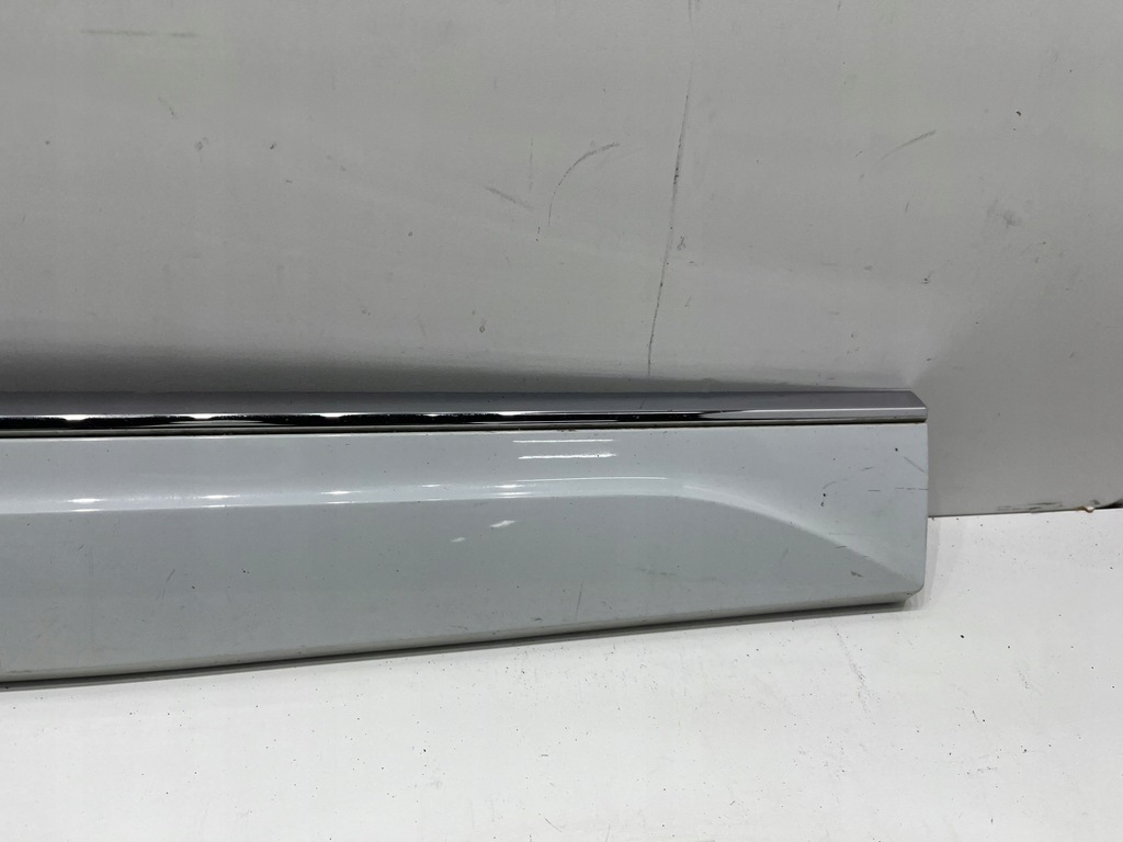 фото №5, Audi q5 8r молдинг дверь перед передняя правая 8r0853960l