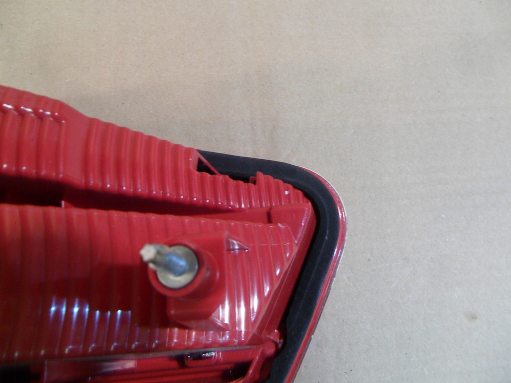 фото №12, Seat alhambra лампа задняя правая 7n5945094e