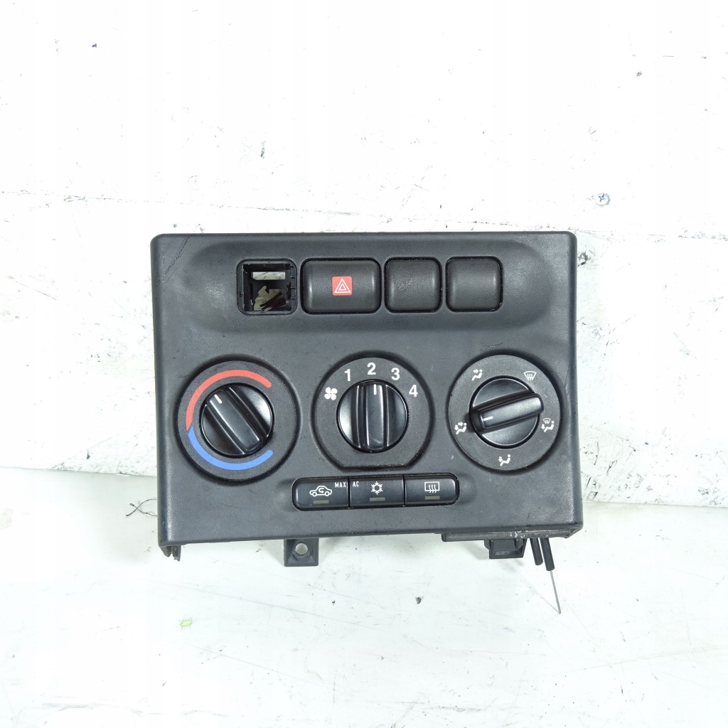 фото №1, Opel zafira a панель обдув 90559839