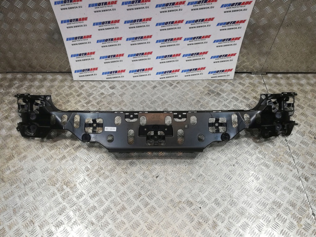 фото №11, Bmw 8 g16 кронштейн адаптер напрямна бампера задня 8075301 8075302 8075305