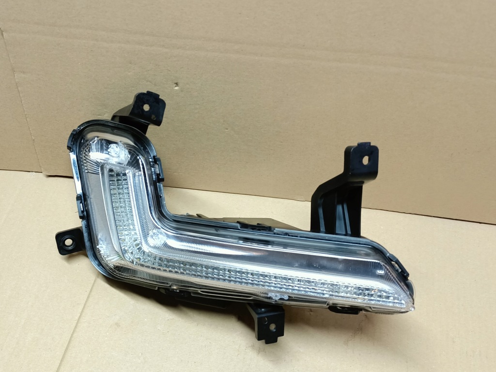 Купить Противотуманная фара правый led hyundai tucson 3 рестайлинг  18-20r