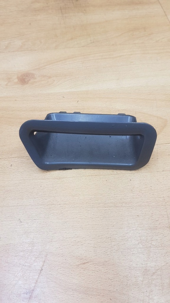 фото №1, Кронштейн захист двері перед задня ліва audi a8 d2 lift