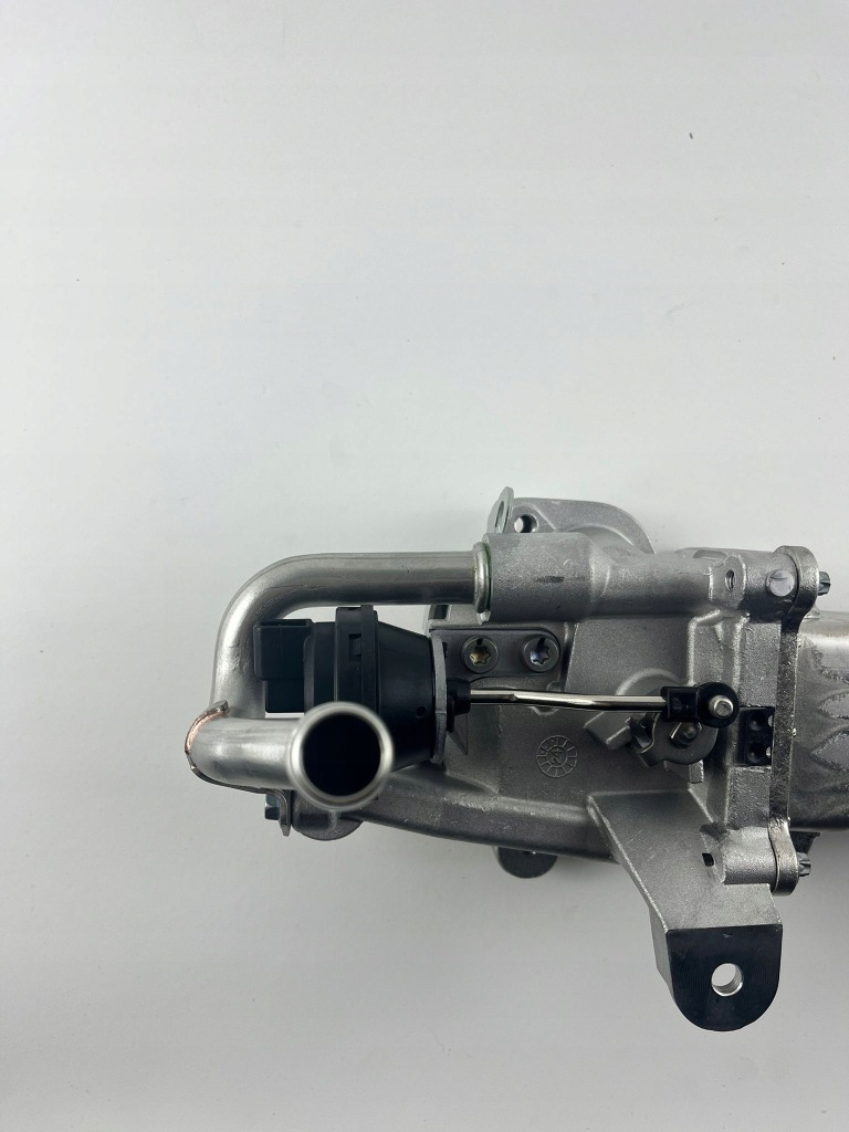 Радиатор egr renault nissan 2.3dci 147355889r valeo Оригинал