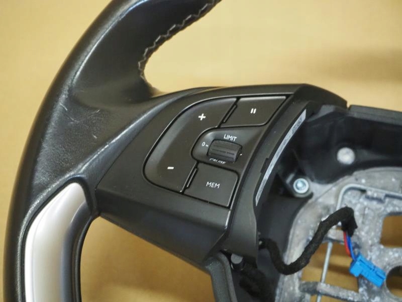 фото №6, Воздуховод кожаный мультифункция citroen ds5