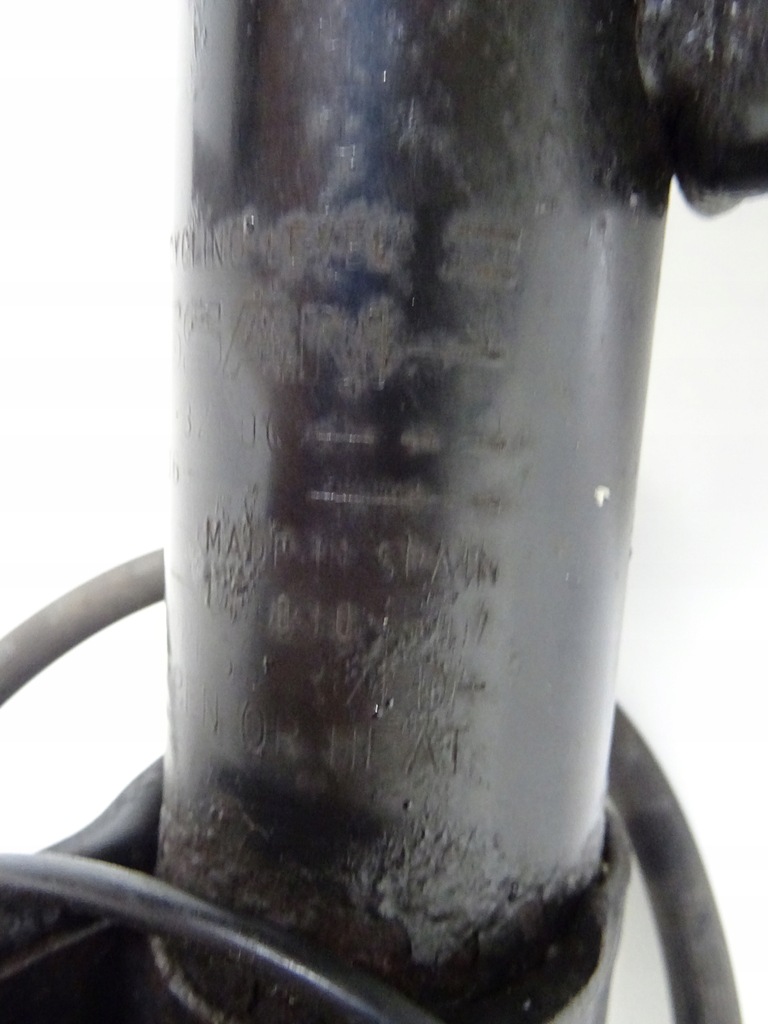 фото №8, Nissan pulsar 1.2 dig амортизатор поворотный кулак левая 400013zl0b 2014-2018