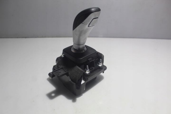 фото №1, Ручка домкрат перемикання передач alfa romeo giulia