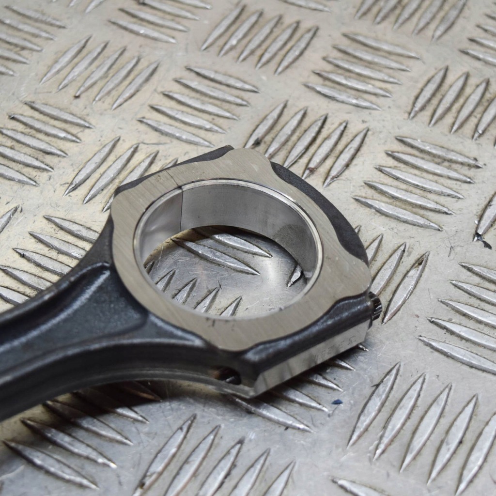 фото №6, Mercedes-benz c w205 2018 поршень