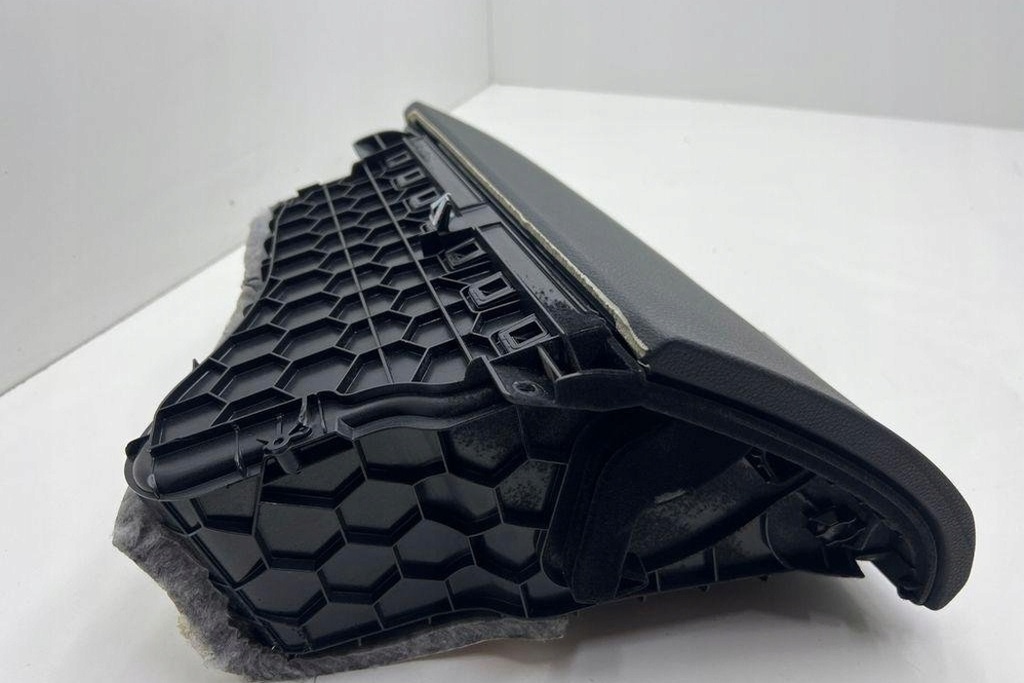 фото №7, Бардачок bmw 4 coupe f32, f82 9228284 3.0l дизель 2014