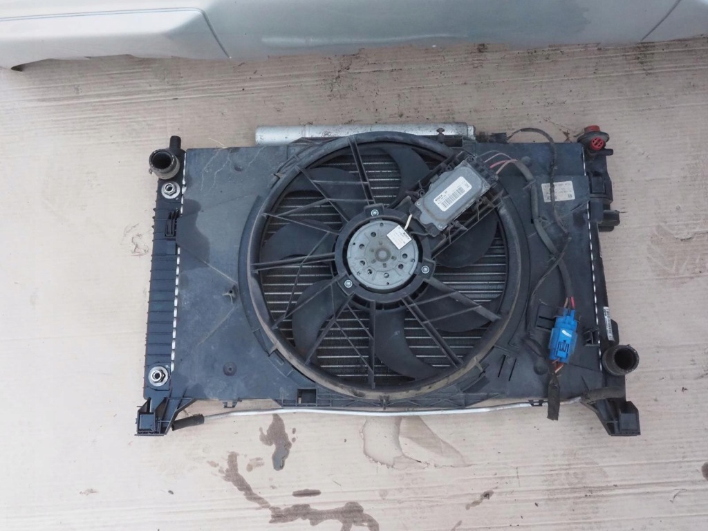 фото №5, Kompletny перед капот mercedes b-klasa w245 колір 761 eur