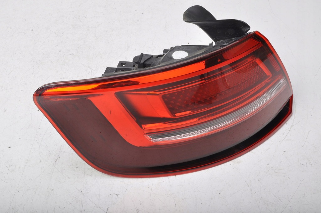 фото №7, Audi a3 8v lift лампа левая задняя левый задняя