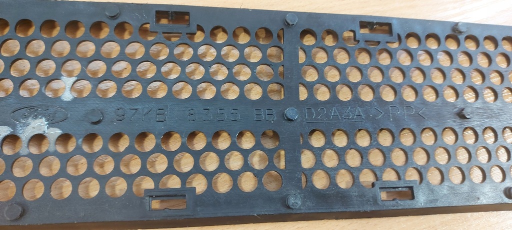 фото №3, Ford ka mk1 решётка бампера перед заглушка решётка радиатора