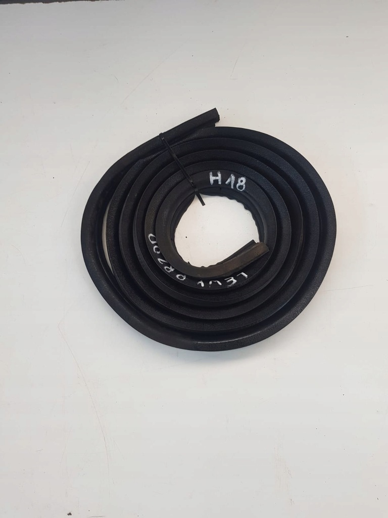 фото №1, Прокладка левая стекло передней master ii movano