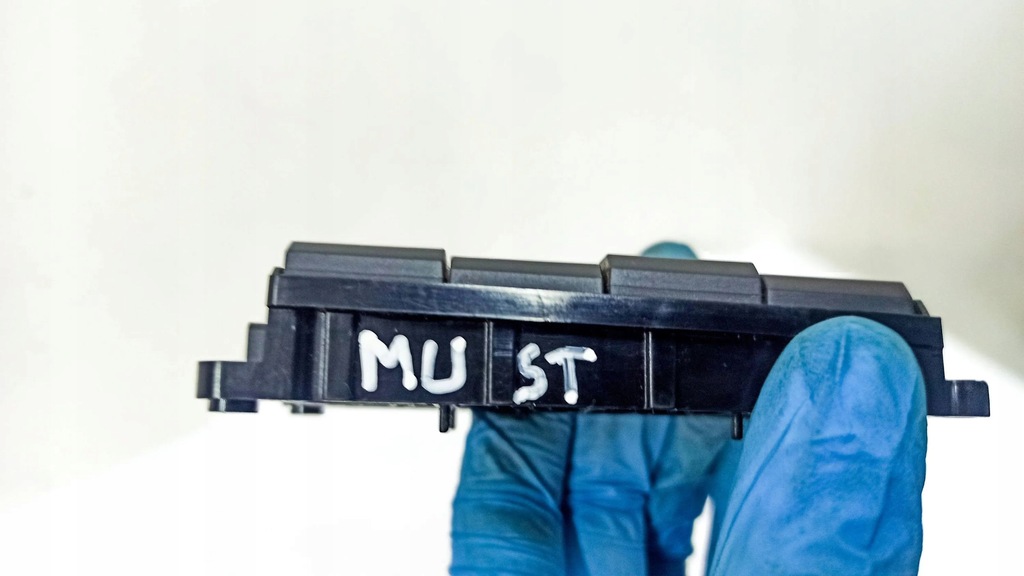 фото №6, Ford mustang vi 2019 панелі керування, перемикачі