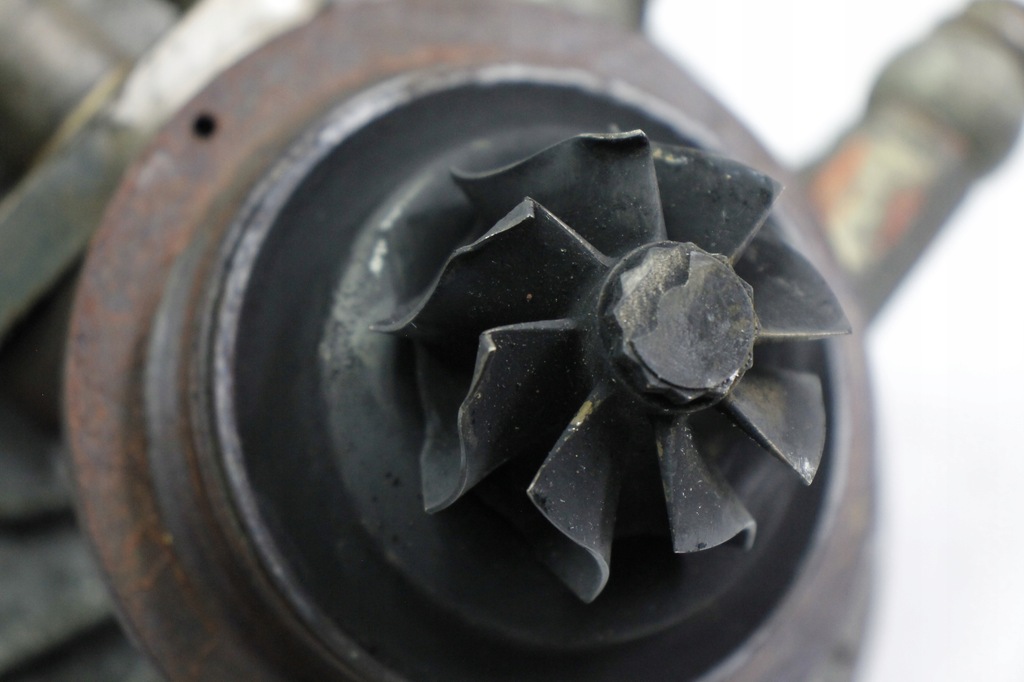 фото №6, Турбина turbo шланг турбонагнетатель isuzu d-max rodeo 3.0 td di 4jh1 ditd