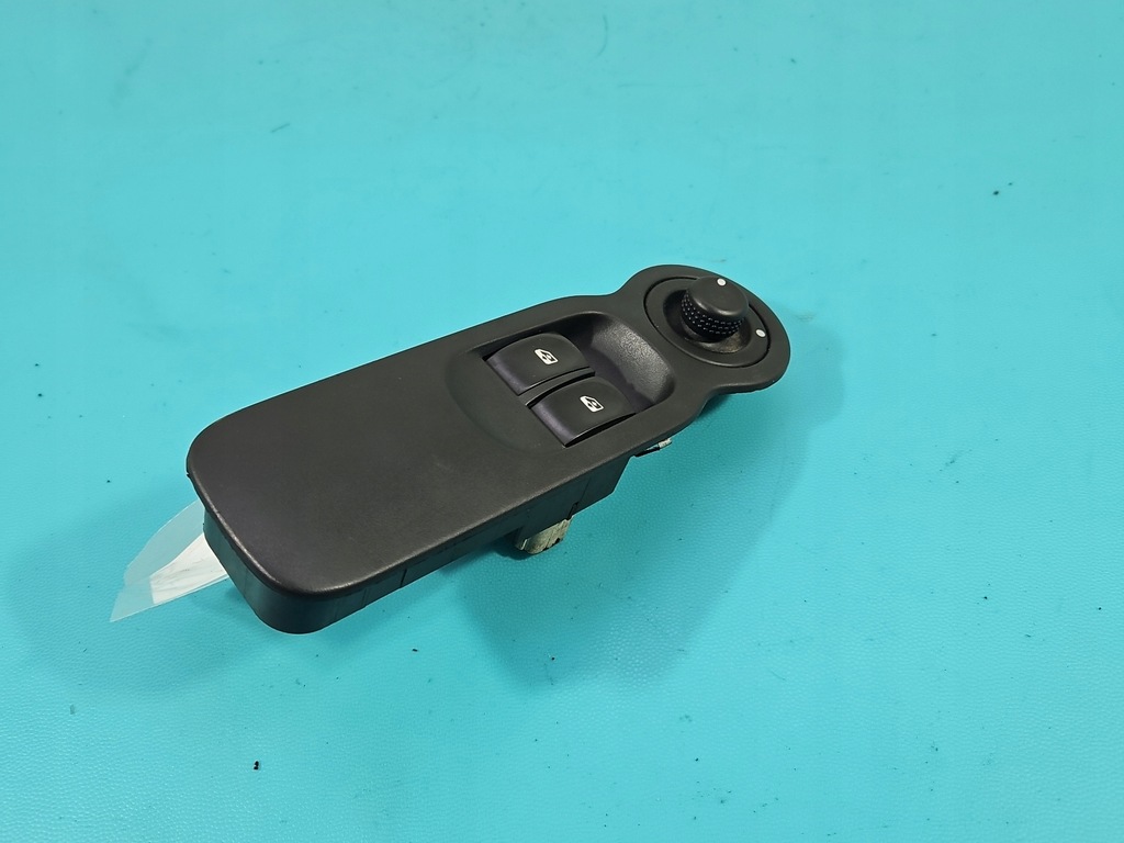 фото №1, Перемикач вікон renault modus 8200277630a eu