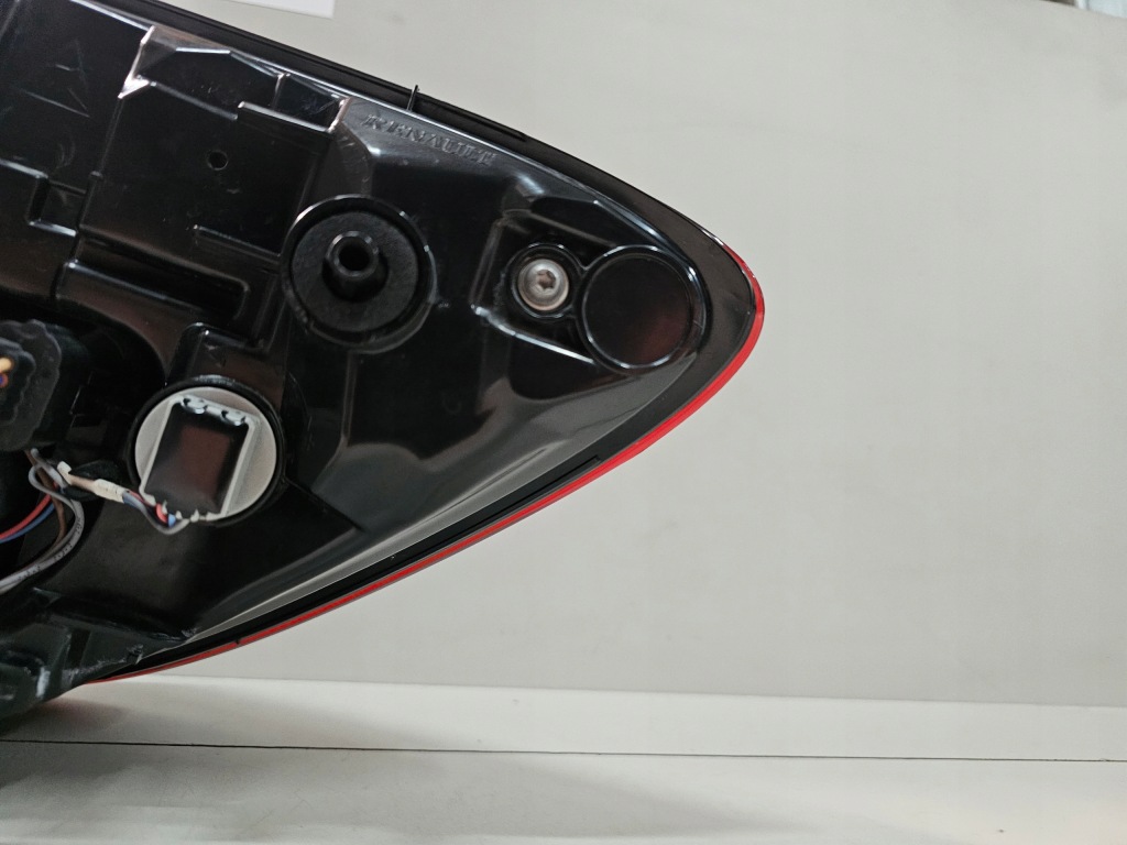 Купить Фара левый задняя  задняя левая renault captur 2 2 led европа 265555698r