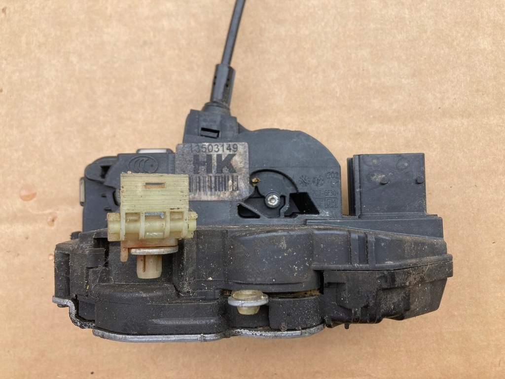 фото №1, Opel insignia a замок дверь передний левый перед 13503149 2009r