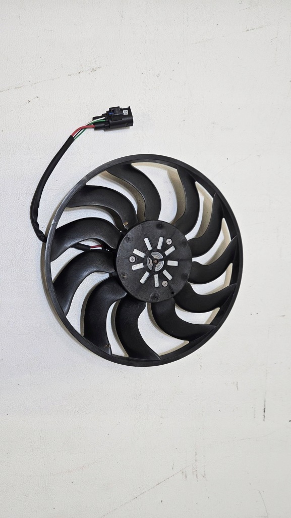 Купить Вентилятор радиатора bmw x1 u11 x2 u10 5d078d0-5