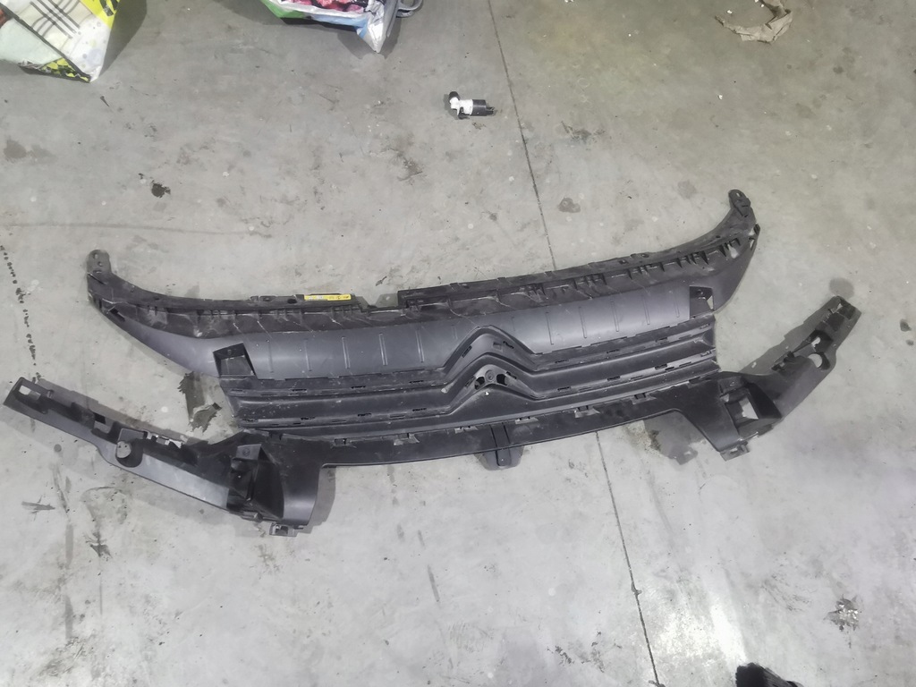 фото №1, Решітка радіатора решітка радіатора підсилювач citroen berlingo 99899495