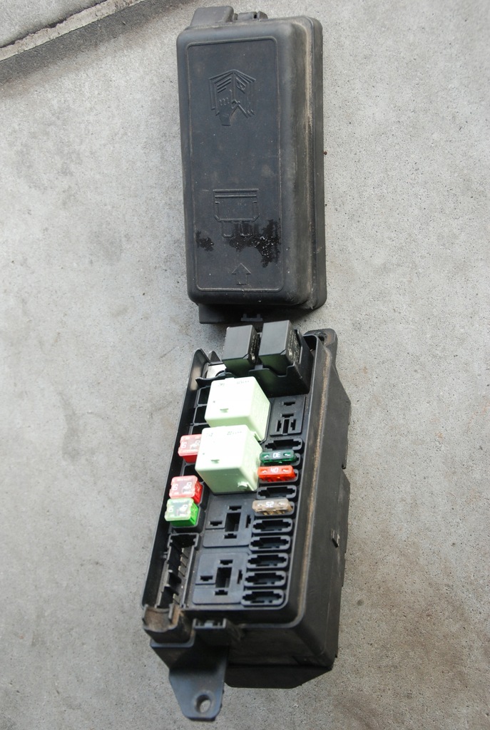 фото №1, Mini countryman r60 коробка предохранителей 1.6d