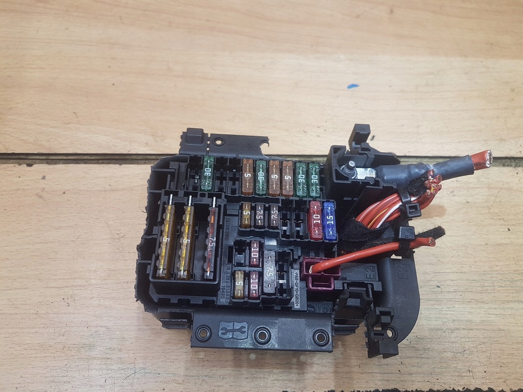 фото №1, Коробка предохранителей mercedes w213 2.0 cdi