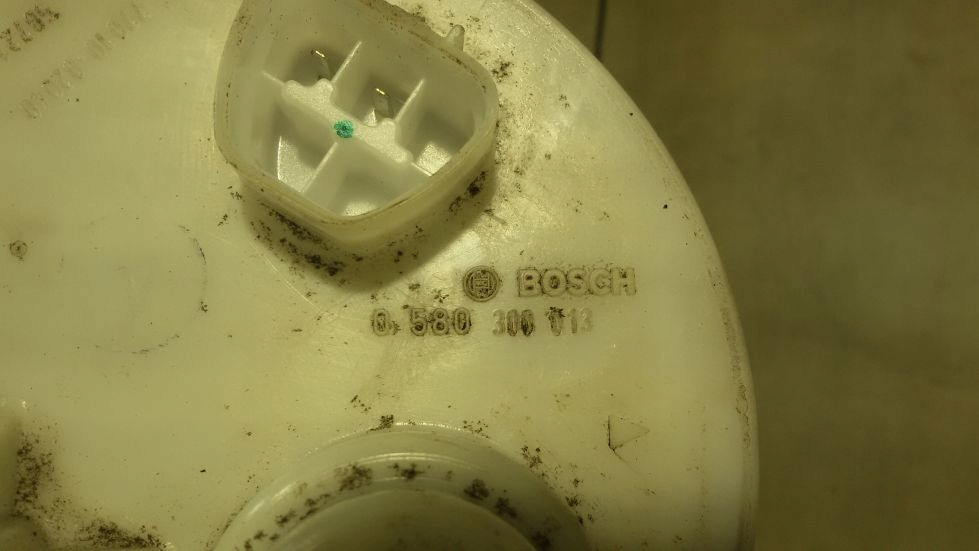 фото №8, Датчик уровня топлива toyota avensis t25 2.0 d4d 7701002040 0580300013