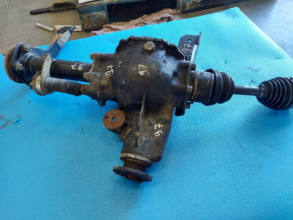 фото №8, Редуктор дифференциал мост pajero 2.5 td 4e26 перед 10/49