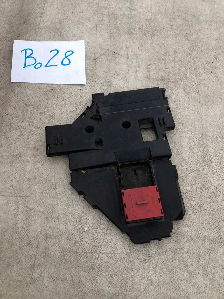 фото №1, Mercedes e w213 защита аккумулятора dbpd925