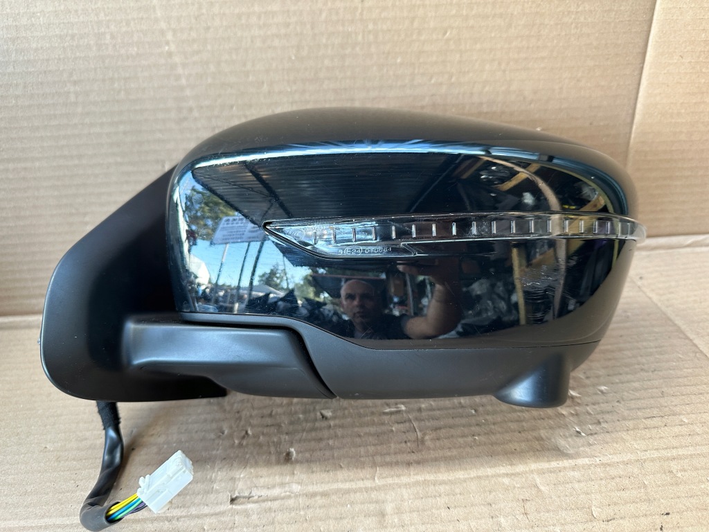 фото №1, Зеркало nissan navara левая 13 pin камера