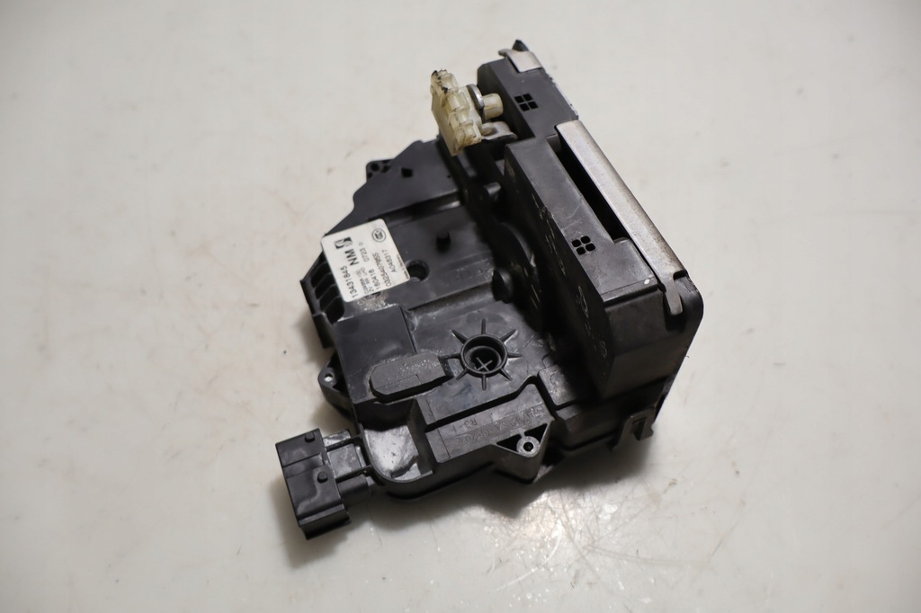 фото №1, Замок правый задняя дверь opel corsa e