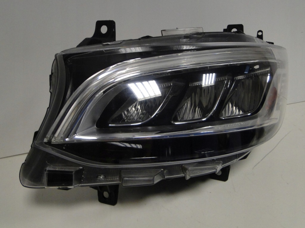 фото №2, Mercedes sprinter w907 907 w910 910 лампа левая led high perormance